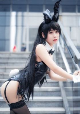 善良的妈妈的朋友
